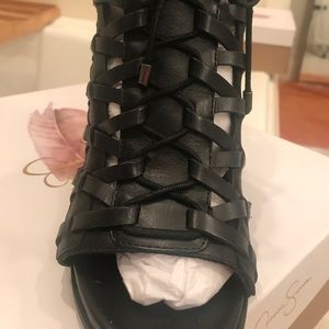 NIB Jessica Simpson heels